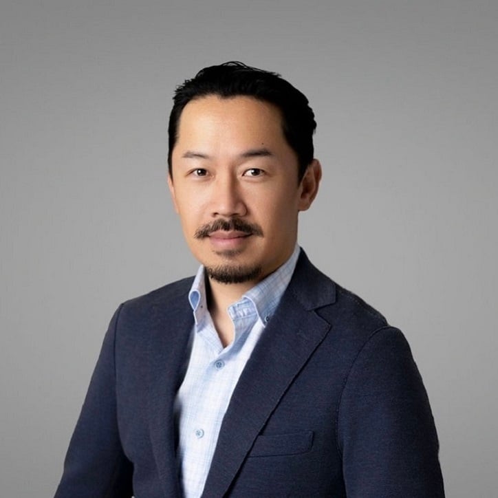 PETER VU